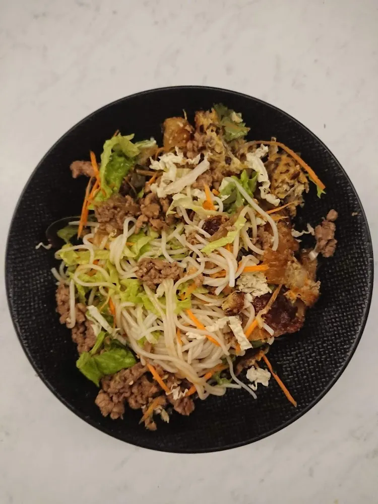 Bo Bun Et Nems Poulet